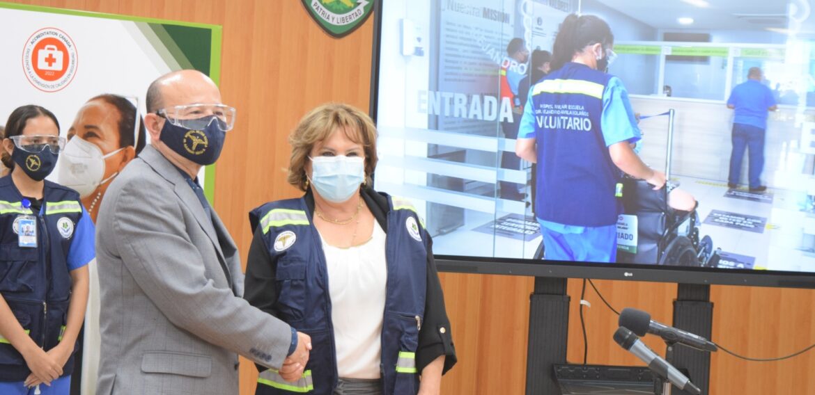 UCN firma convenio con Hospital Militar