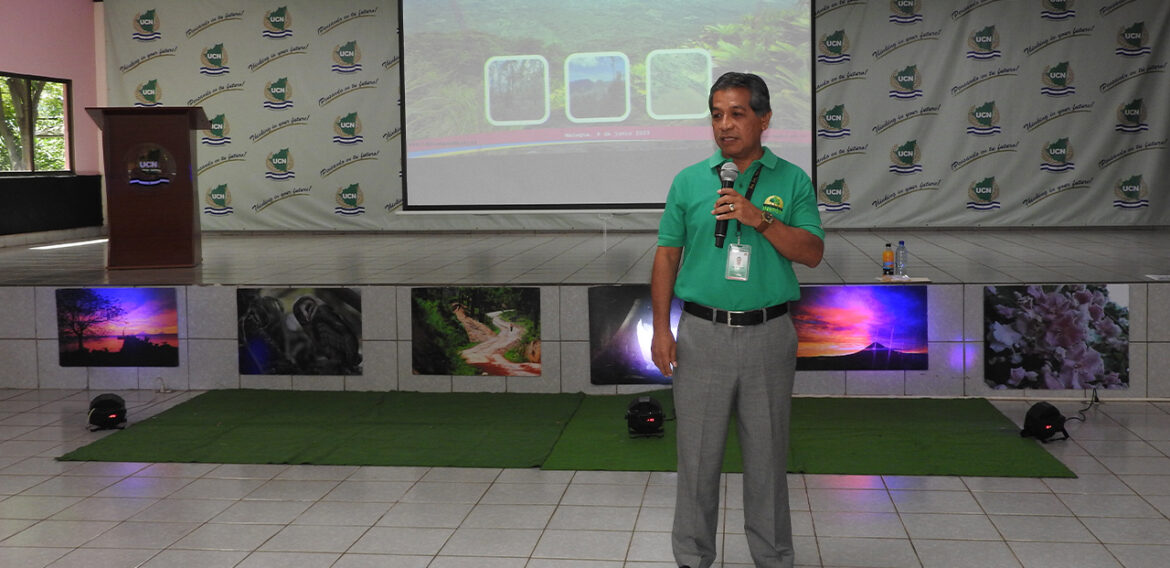 Conferencia sobre las investigaciones sobre desertificación, sequía para mitigar los efectos del cambio climático en Nicaragua.