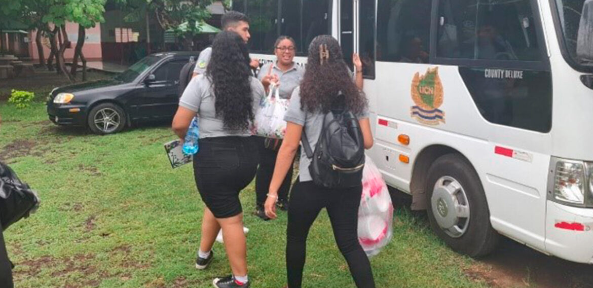 Estudiantes de Enfermería del Campus Doral visitaron el Hospital Psicosocial