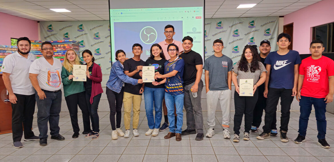 ESTUDIANTES DE UCN, CULMINAN II RALLY NACIONAL DE INNOVACIÓN NICARAGUA INNOVA 2024.