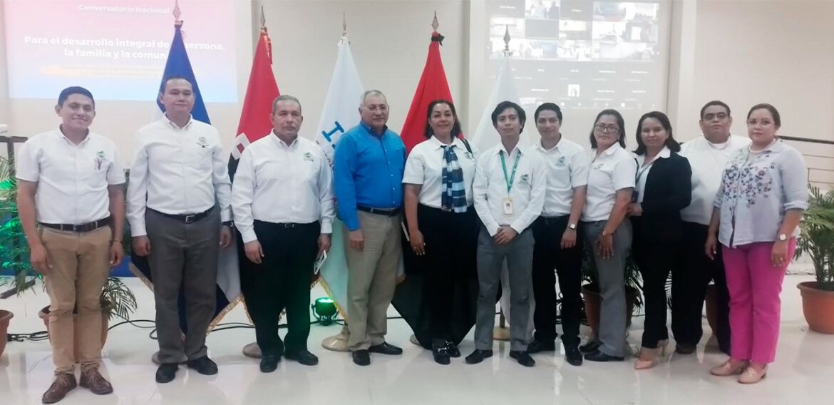 Conversatorio nacional “Educación Creativa para el Desarrollo Integral de la Persona, la Familia y la Comunidad”.