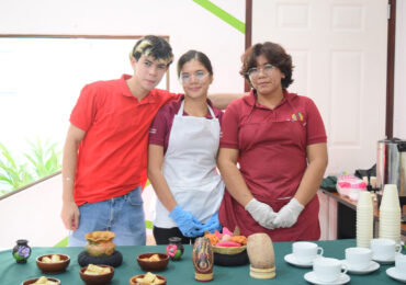 Taller de Ética Profesional y Conmemoración del Día de la Resistencia Indígena