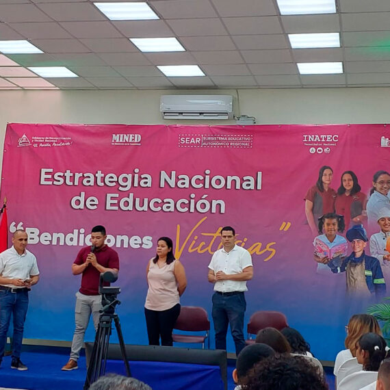 UCN Participa en Encuentro Nacional: Tecnología Educativa en la Era Digital