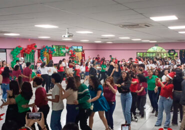 I Festival Navideño UCN Central: Celebración de Integración y Cultura